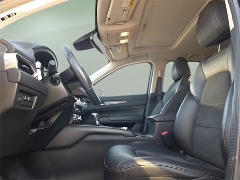 Used 2018 MAZDA CX-5 Touring w/ Preferred Equipment Package image 9