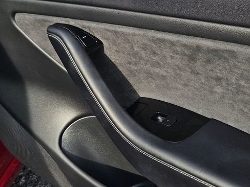 Used 2018 Tesla Model 3 Mid Range image 13