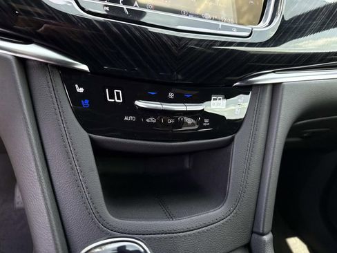 New 2025 Cadillac XT6 Premium Luxury w/ Technology Package image 26