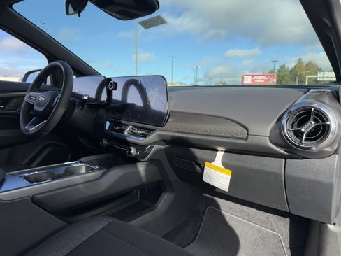 New 2026 Chevrolet Equinox RS image 20