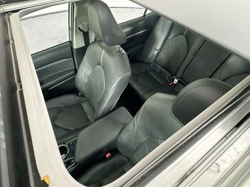 Used 2018 Toyota Camry XLE w/ Audio Package FWD image 27