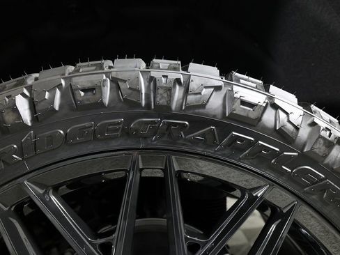 Used 2026 GMC Yukon AT4 Ultimate image 59