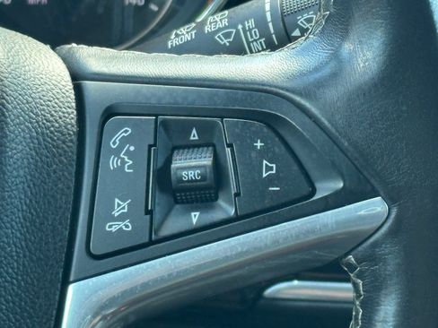 Used 2022 Buick Encore Preferred w/ Safety Package II AWD/4WD image 23