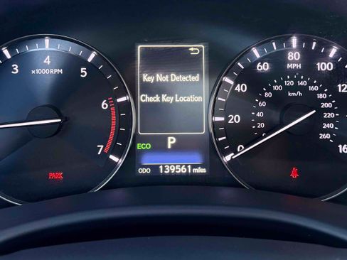 Used 2016 Lexus GS 200t RWD image 29