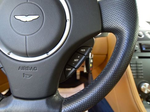 Used 2008 Aston Martin V8 Vantage Coupe image 35