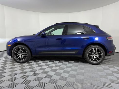 New 2025 Porsche Macan image 2
