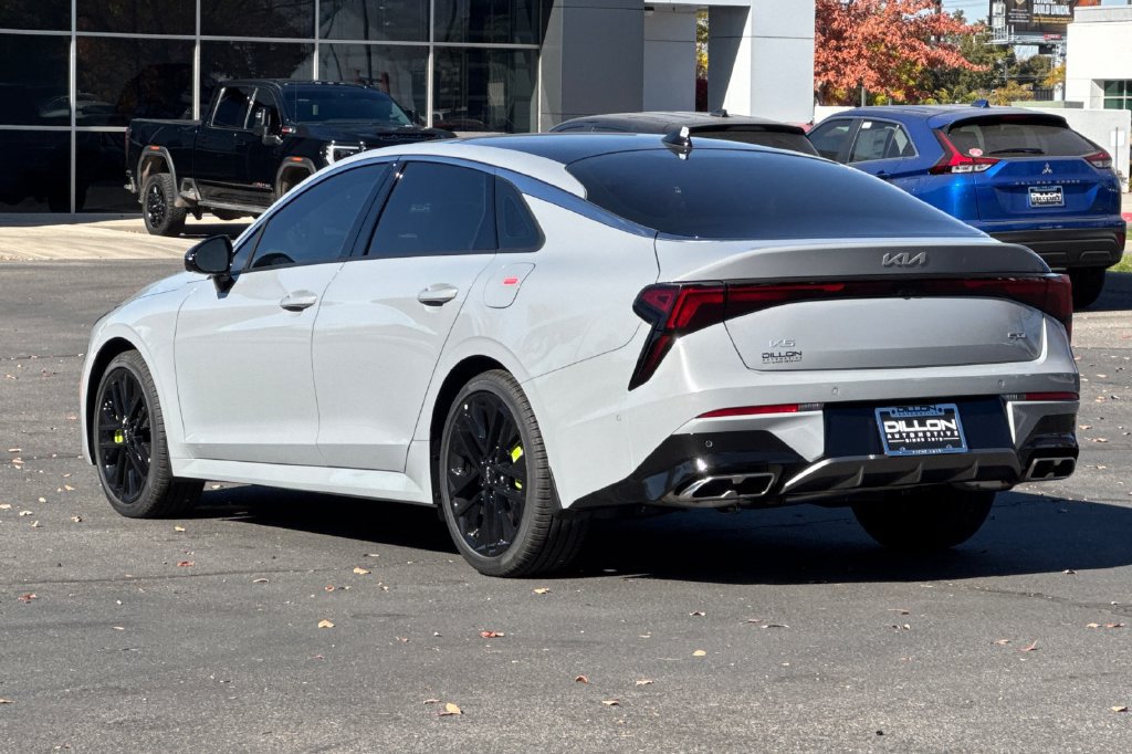 New 2027 Kia K5 GT FWD image 9
