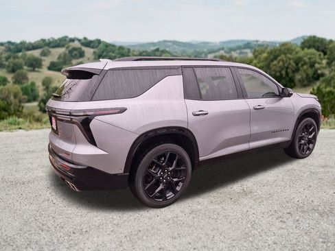 Certified 2024 Chevrolet Traverse RS AWD/4WD image 10