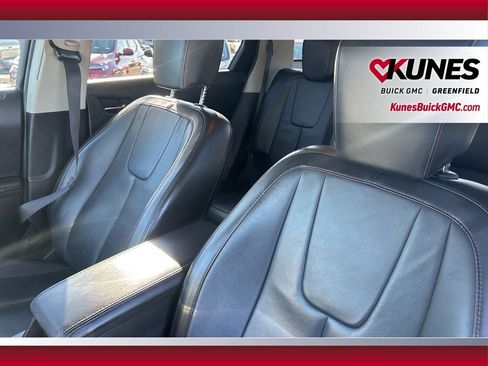 Used 2016 GMC Terrain SLT image 16