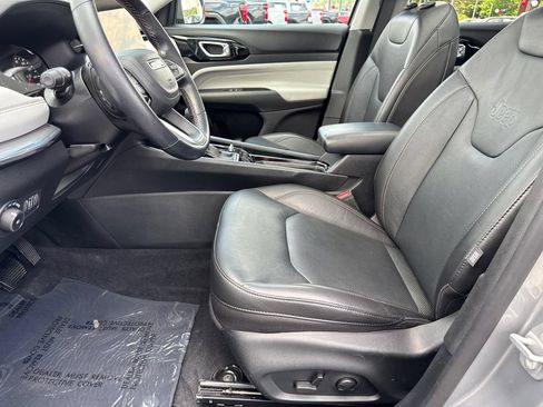 Used 2022 Jeep Compass Limited w/ Sun and Sound Group AWD/4WD image 10