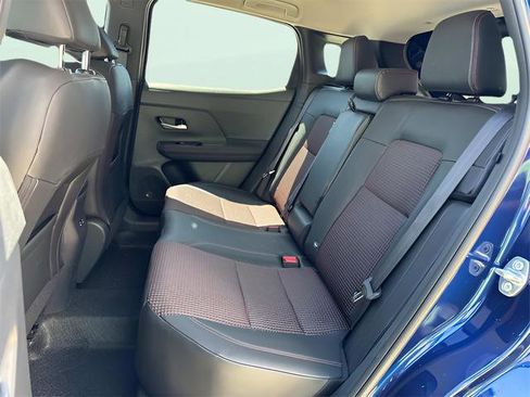 New 2025 Nissan Kicks SR image 7