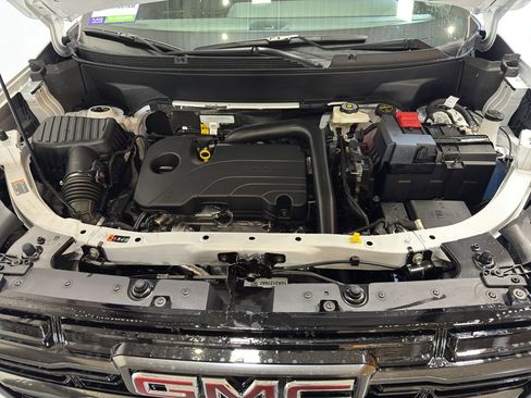 New 2026 GMC Terrain AT4 w/ LPO, Floor Liner Package image 37