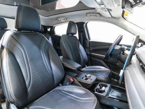 Used 2022 Ford Mustang Mach-E Premium RWD image 15
