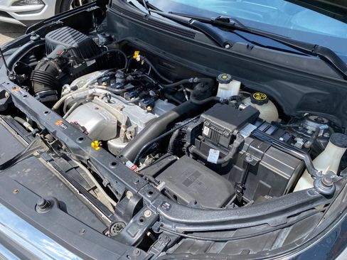 Used 2018 Chevrolet Equinox LT AWD/4WD image 35