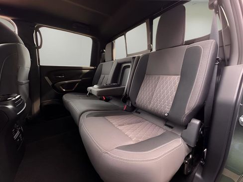 Used 2024 Nissan Titan SV w/ SV Bronze Edition Package image 23