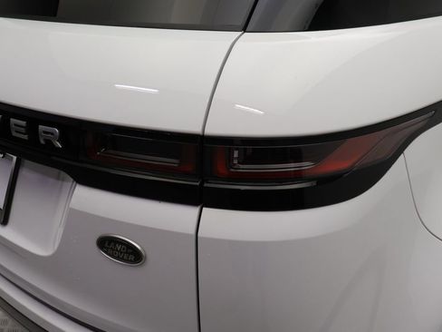 Used 2023 Land Rover Range Rover Evoque SE AWD/4WD image 9
