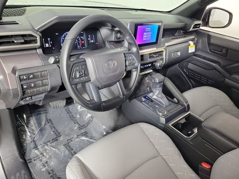 Used 2026 Toyota Tacoma SR5 RWD image 18