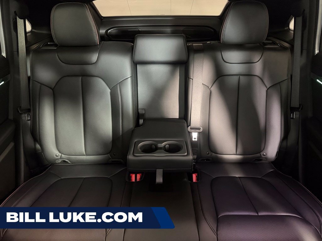 Used 2025 Jeep Wagoneer S Launch Edition AWD/4WD image 19