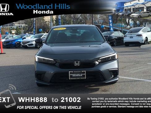 Used 2023 Honda Civic Sport image 2