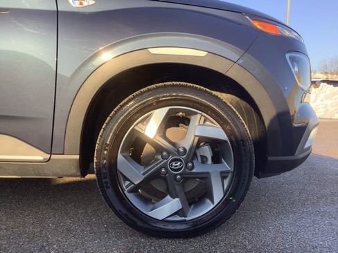 Certified 2026 Hyundai Venue SEL image 37