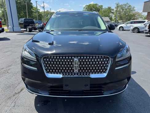 Used 2022 Lincoln Corsair Reserve AWD/4WD image 2