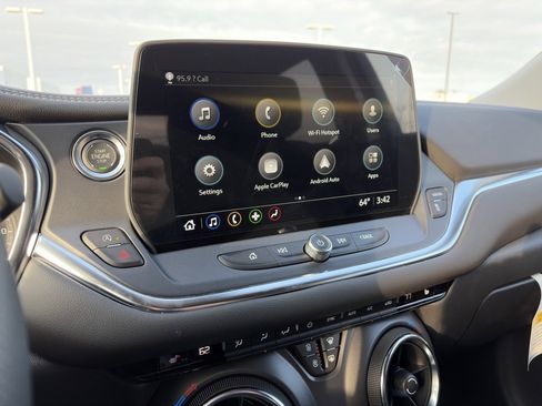 Used 2025 Chevrolet Blazer LT w/ Driver Confidence Package image 22