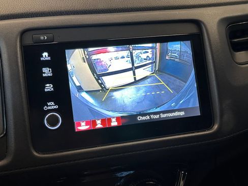 Used 2020 Honda HR-V Sport image 14