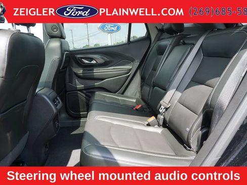 Used 2022 GMC Terrain SLT w/ Tech Package AWD/4WD image 12