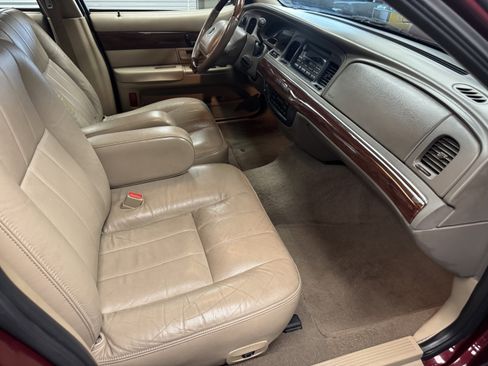 Used 2004 Mercury Grand Marquis LS RWD image 12