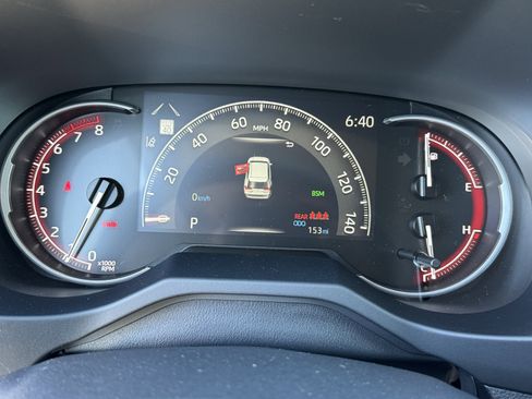 New 2025 Toyota RAV4 XLE image 22