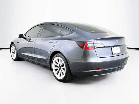 Used 2023 Tesla Model 3 Standard Range RWD image 5