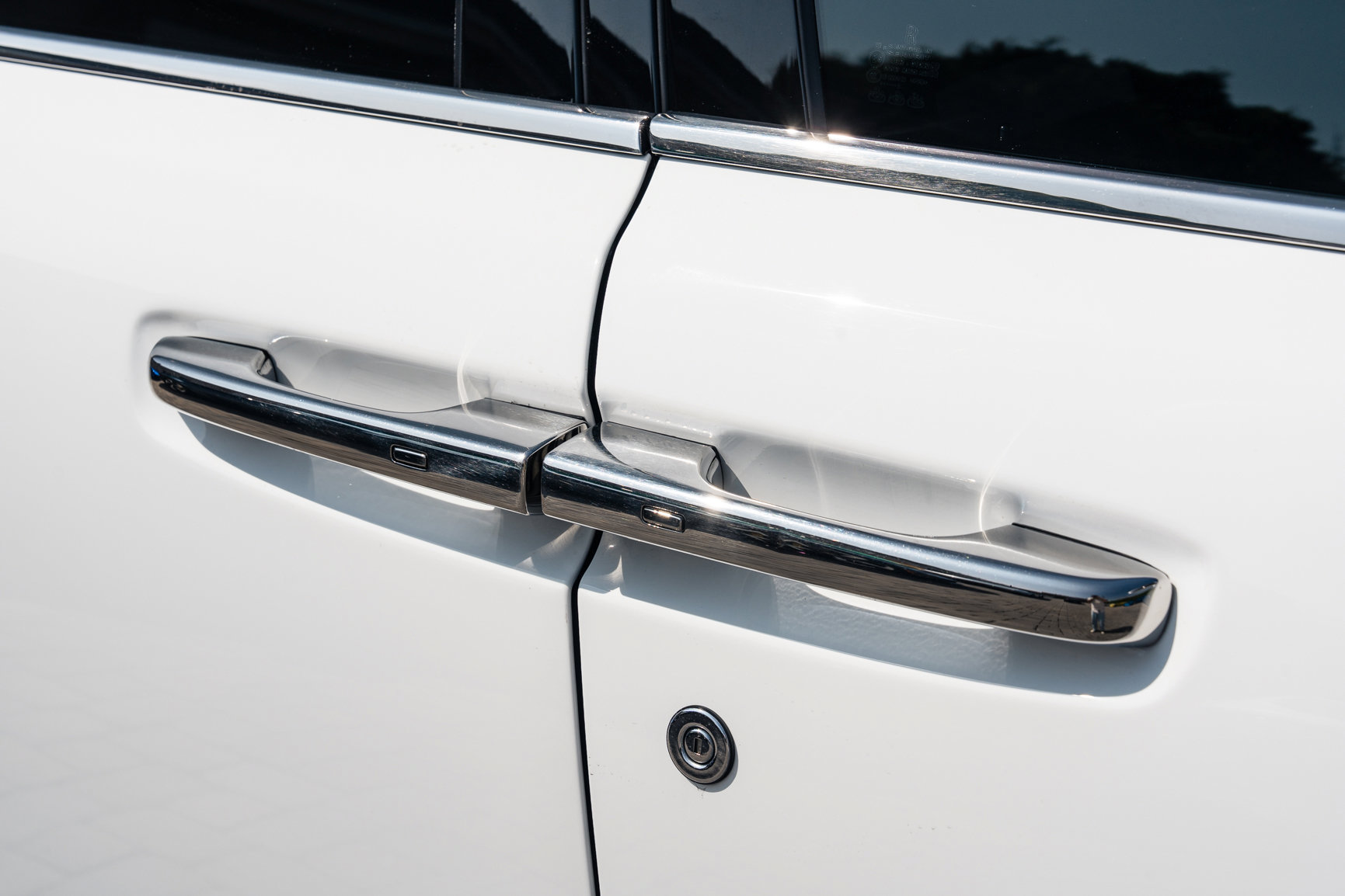 Used 2023 Rolls-Royce Cullinan w/ Technology Package AWD/4WD image 13