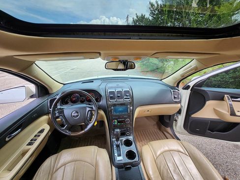 Used 2012 GMC Acadia Denali image 24