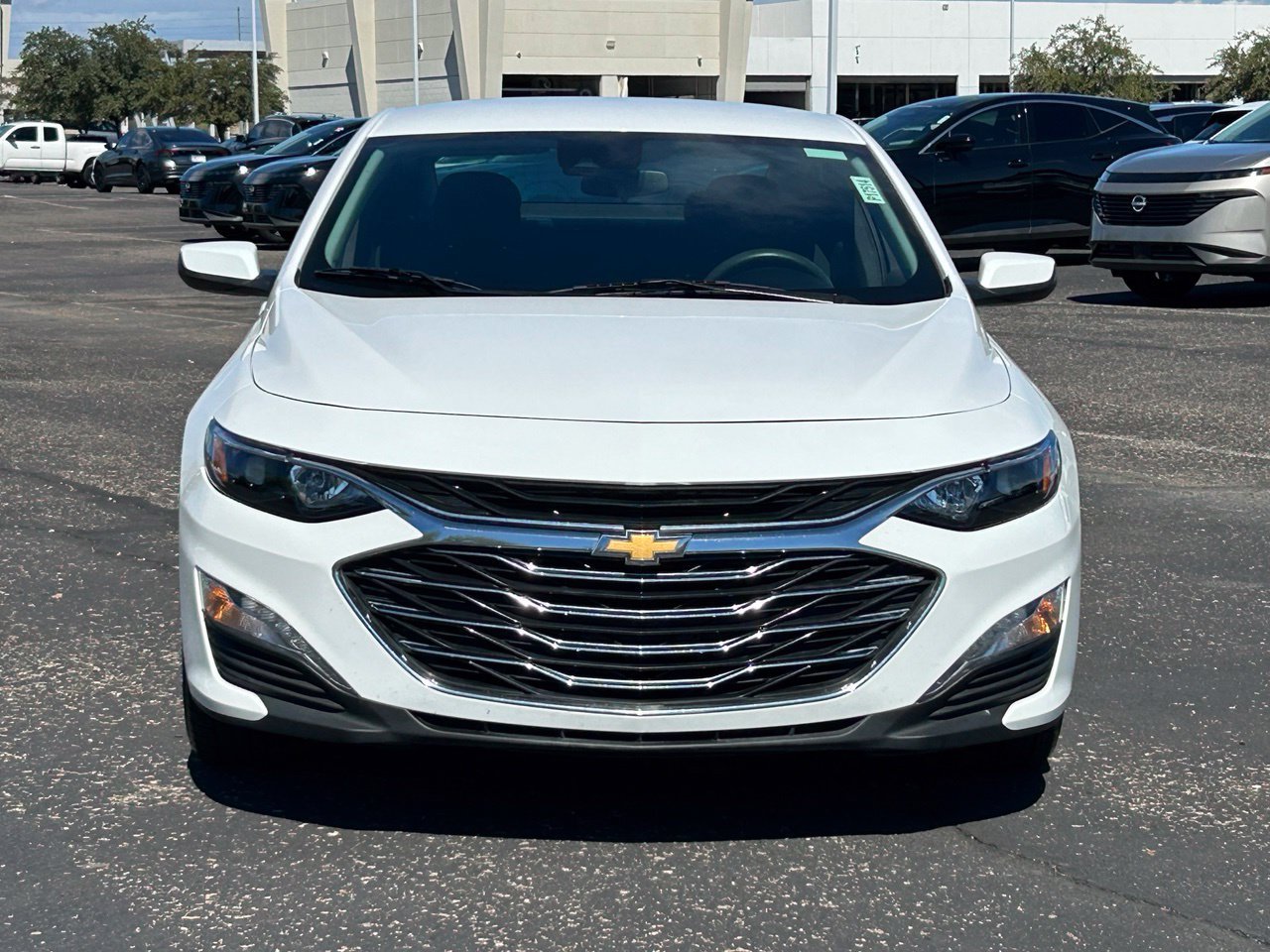 Used 2024 Chevrolet Malibu LT FWD image 9