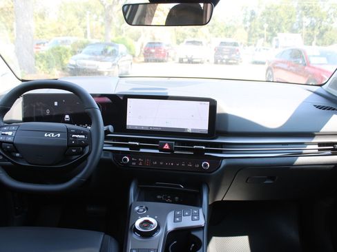 New 2026 Kia Sportage SX Prestige image 24