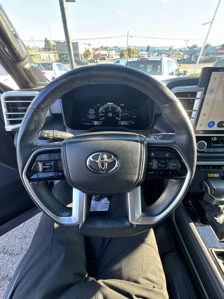 Used 2024 Toyota Tundra Platinum AWD/4WD image 20
