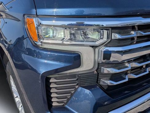 Used 2022 Chevrolet Silverado 1500 LTZ w/ LTZ Premium Package AWD/4WD image 9