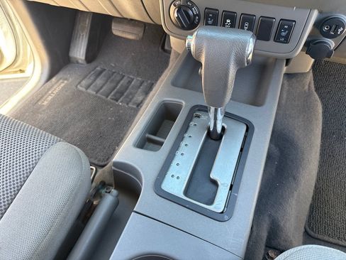 Used 2019 Nissan Frontier SV w/ Value Truck Package AWD/4WD image 16