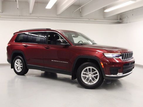 Used 2023 Jeep Grand Cherokee L Laredo w/ Luxury Tech Group I image 4