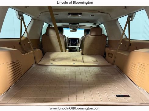 Used 2016 Cadillac Escalade ESV Platinum AWD/4WD image 60
