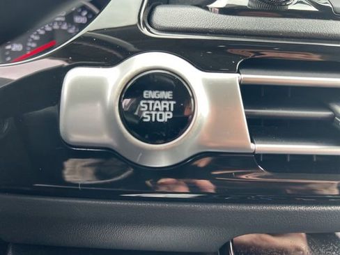 Certified 2021 Kia Seltos SX AWD/4WD image 18