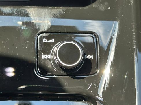 New 2026 Audi Q3 quattro 2.0T AWD/4WD image 18