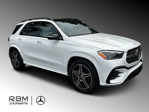Certified 2025 Mercedes-Benz GLE 450 4MATIC w/ AMG Line Exterior image 1
