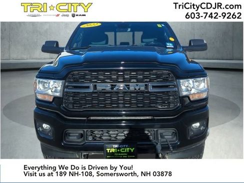 Used 2022 RAM 3500 Big Horn w/ Level C Equiment Group image 8