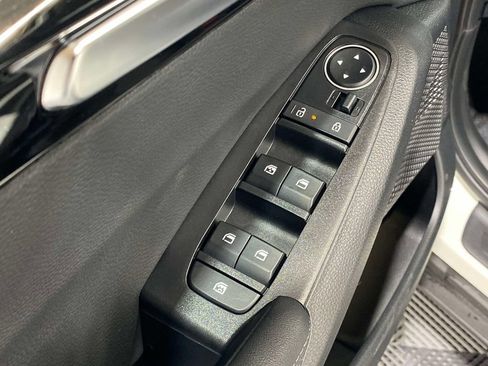 New 2026 Kia Seltos S AWD/4WD image 18