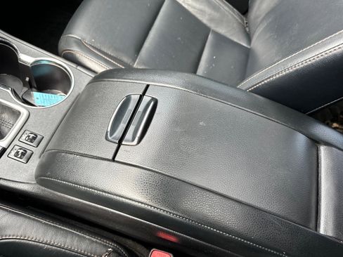 Used 2016 Toyota Highlander XLE image 36