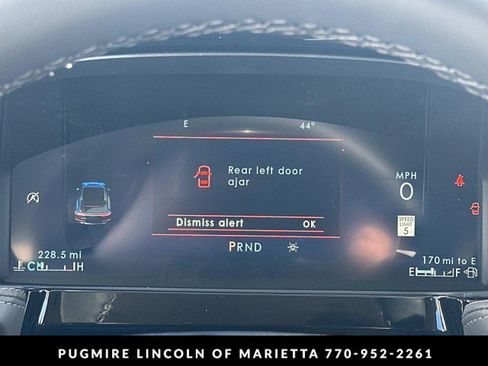 New 2026 Lincoln Corsair Premiere image 27