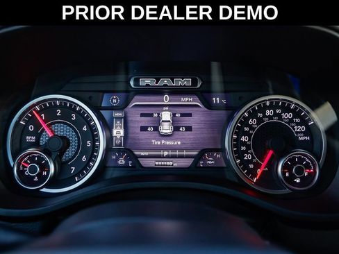 New 2026 RAM 1500 4x4 Crew Cab image 23