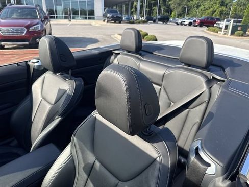 Used 2024 BMW 430i Convertible w/ Premium Package RWD image 11