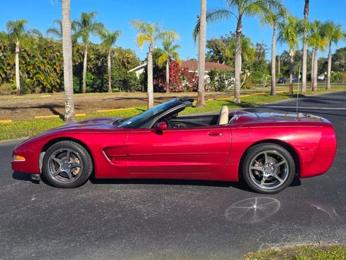 Used 2004 Chevrolet Corvette Convertible w/ Preferred Equipment Group image 4